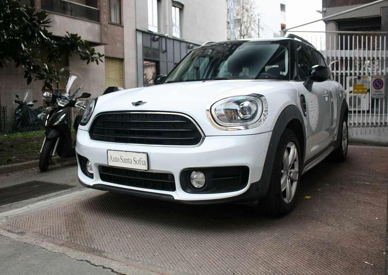 Usata Mini Cooper D Countryman Hype 150 CV (110 kW) 2017 Light white SUV