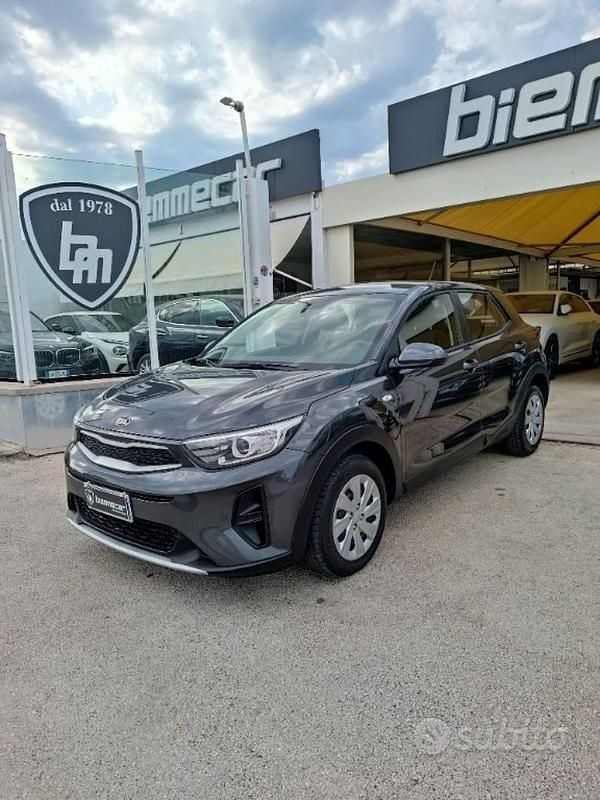 Usata Kia Stonic Style 110 CV (80 kW) 2018 Antracite metallizzato SUV