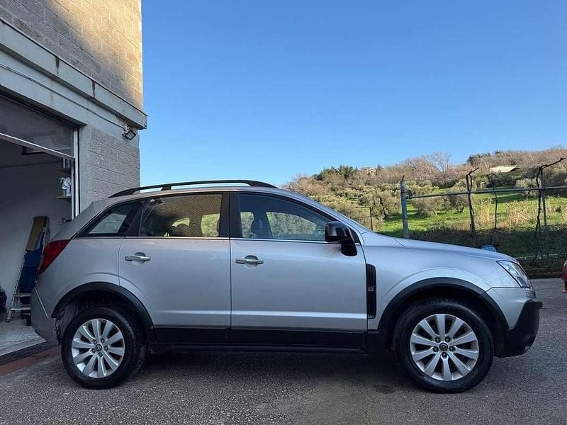 Usata Opel Antara Cosmo 150 CV (110 kW) 2009 SUV