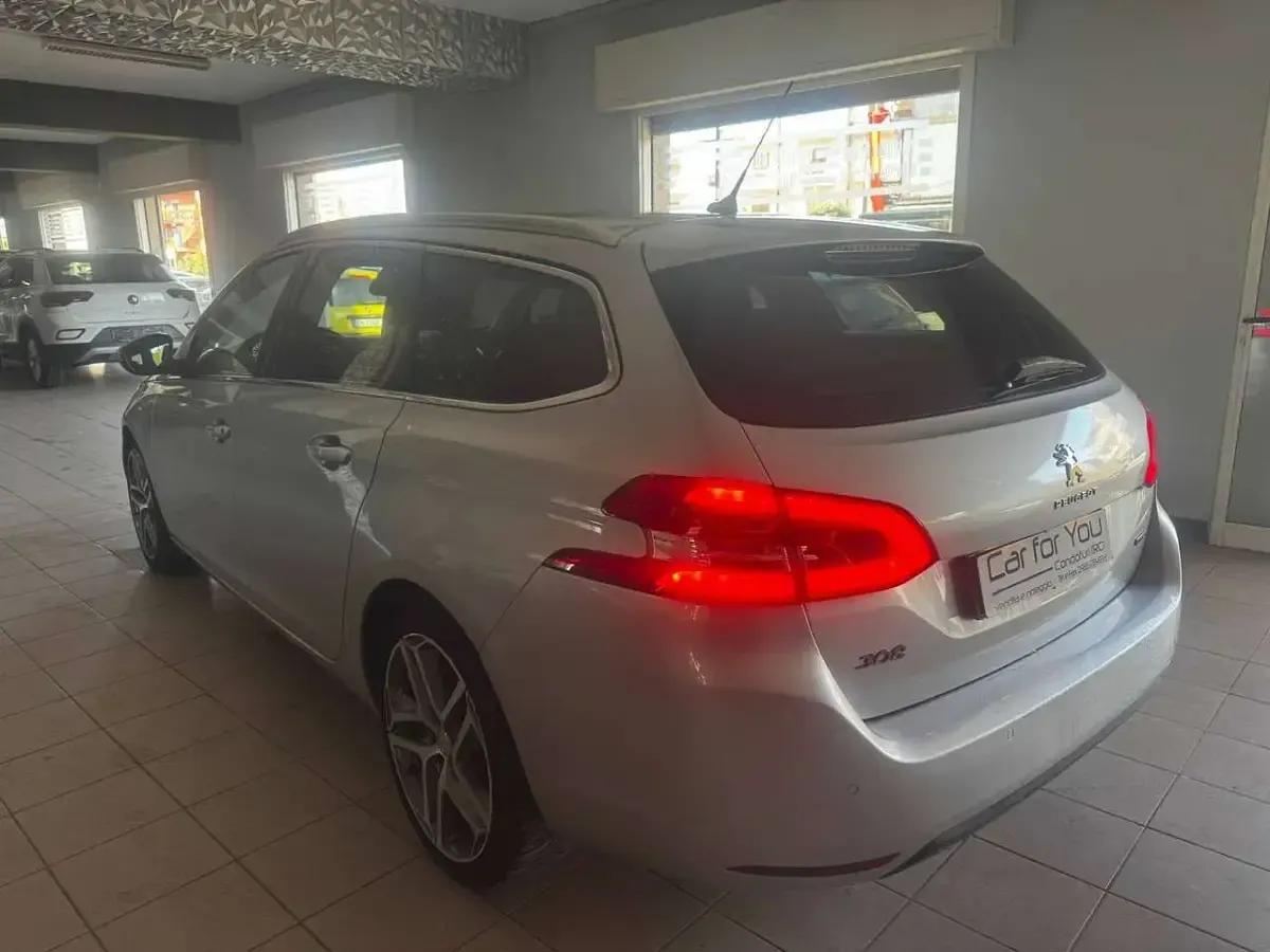 Usata Peugeot 308 Allure 120 CV (88 kW) 2017 Argento Station wagon