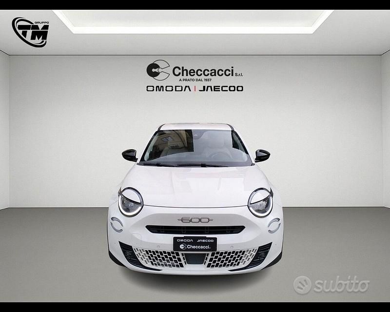 Usata Fiat 600 La Prima 101 CV (74 kW) 2025 Bianco SUV