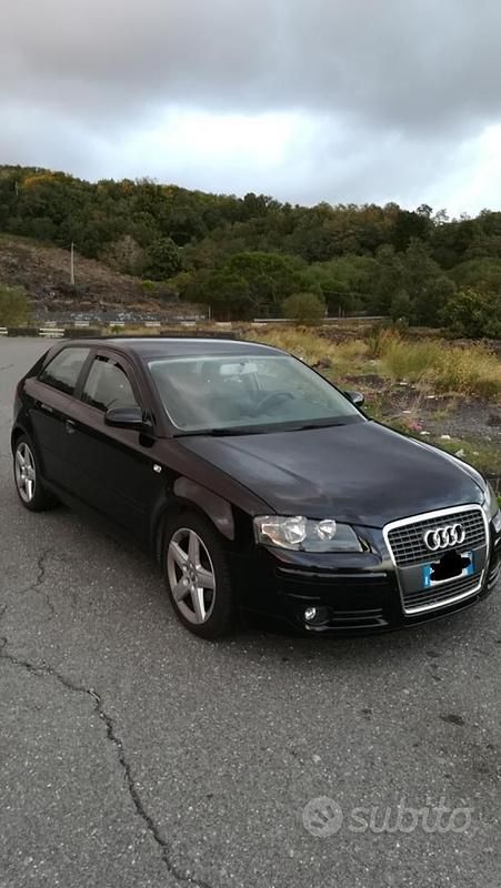 Nero Usata 2005 Audi A3 Tre volumi | 4500 € (Cara) - Immagine 1/4