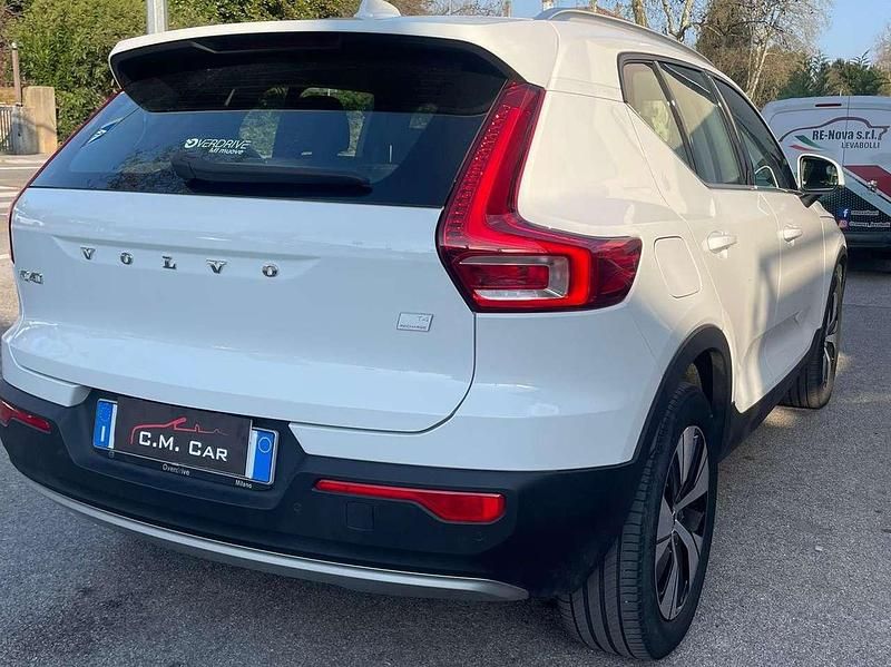 Usata Volvo XC40 Inscription 129 CV (94 kW) 2022 Bianco SUV