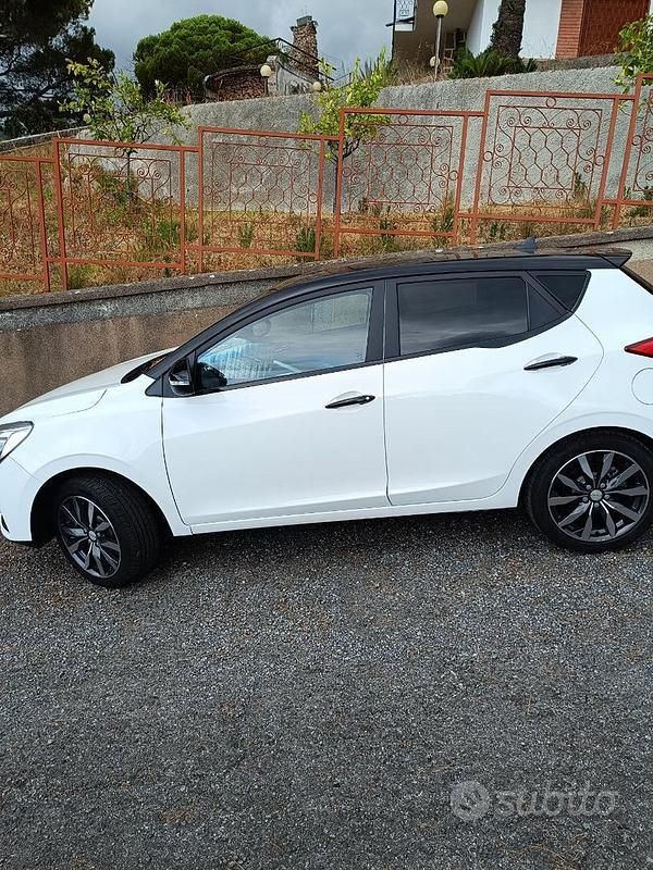 Usata EVO Evo 3 113 CV (83 kW) 2023 SUV