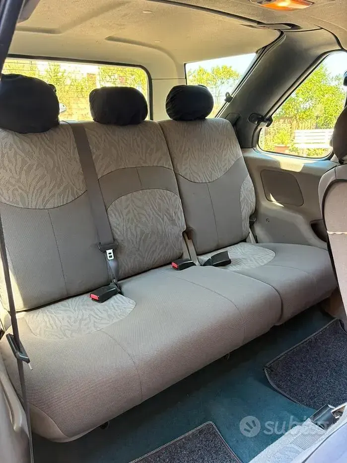 Usata Land Rover Freelander 97 CV (71 kW) 2000 Grigio SUV