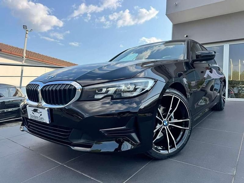 Usata BMW 318 Sport Line 150 CV (110 kW) 2020 Nero Berlina