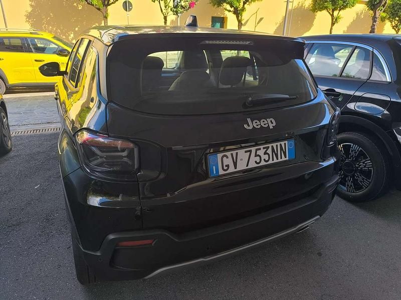 Usata Jeep Avenger Altitude 101 CV (74 kW) 2024 Nero SUV