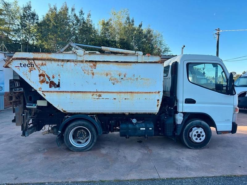 Usata Mitsubishi Canter 131 CV (96 kW) 2019 Bianco