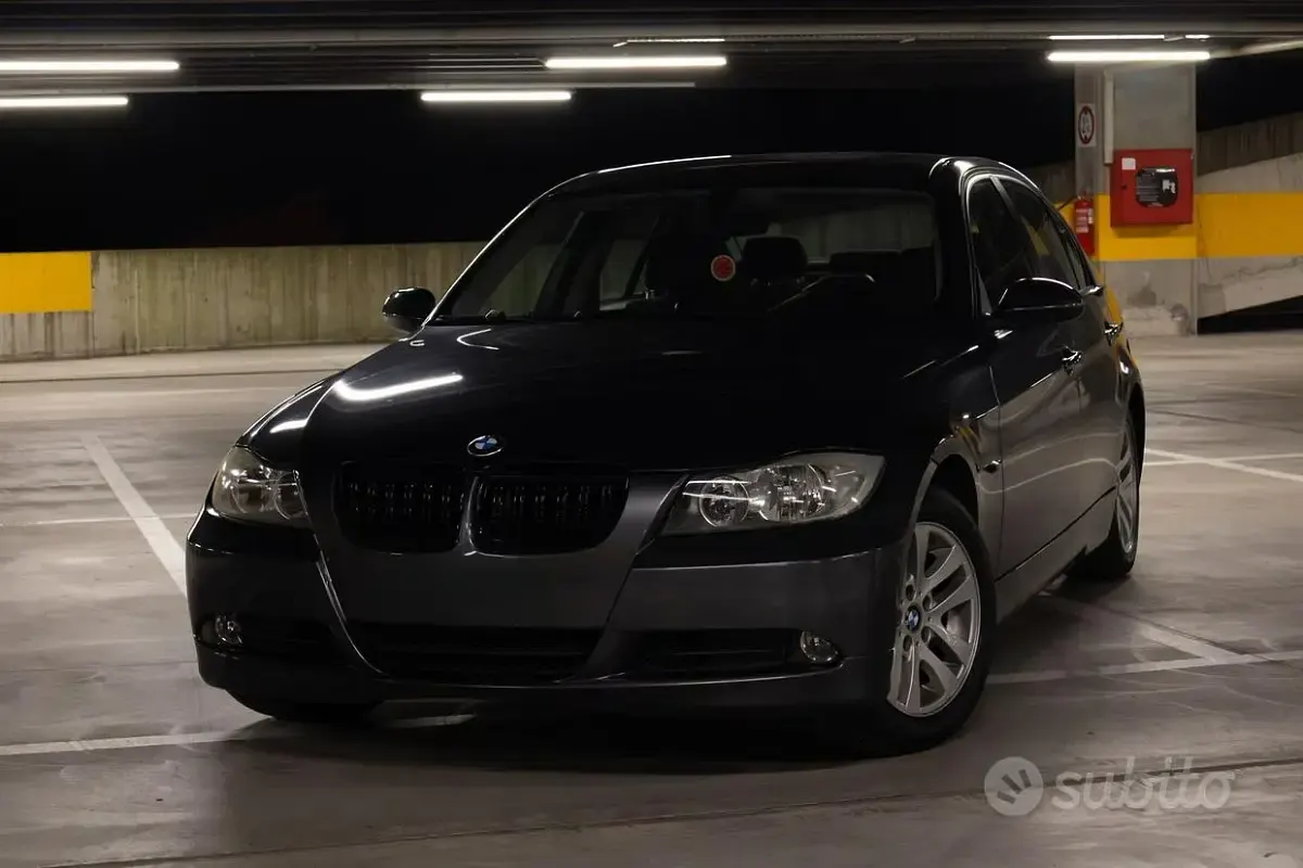 Usata BMW 320 Efficient Dynamics 150 CV (110 kW) 2005 Berlina