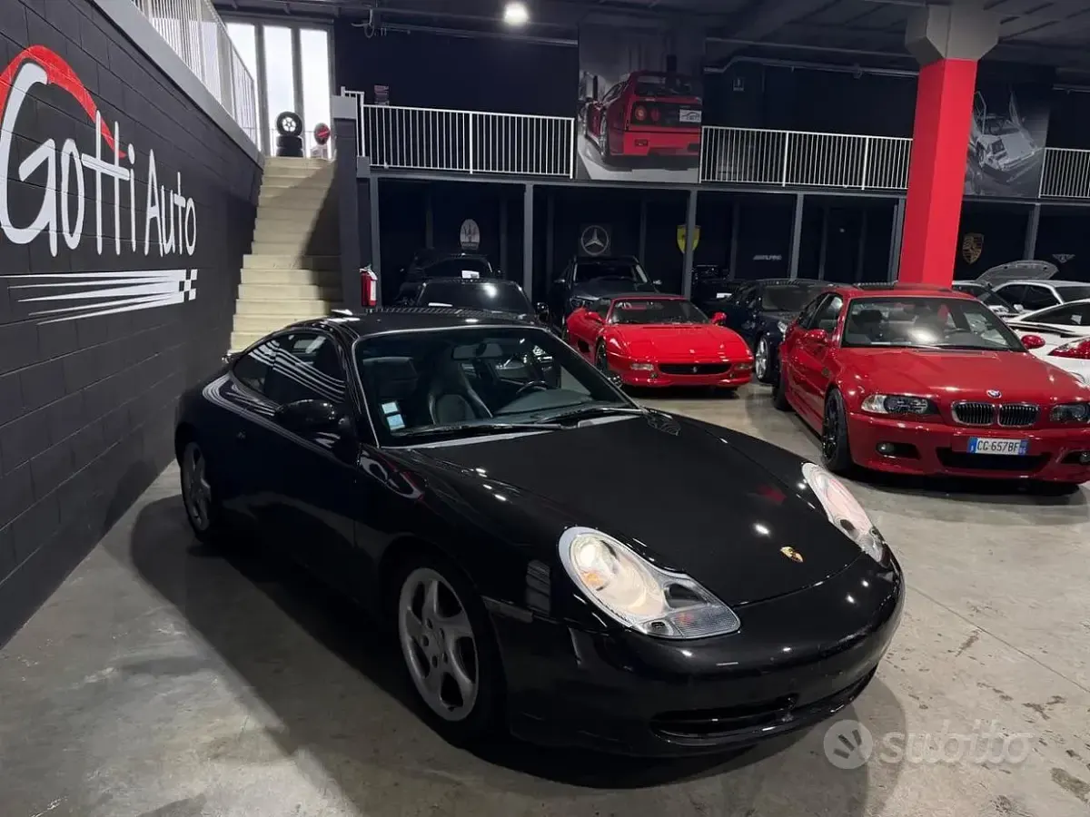 Usata Porsche 911 Carrera 4 299 CV (219 kW) 2000 Nero Coupé