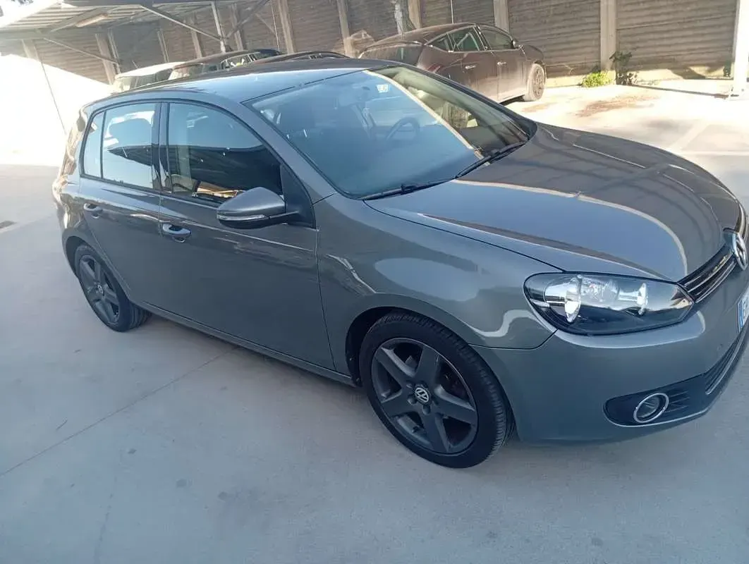 Usata VW Golf VI Highline 105 CV (77 kW) 2011 Grigio Utilitaria