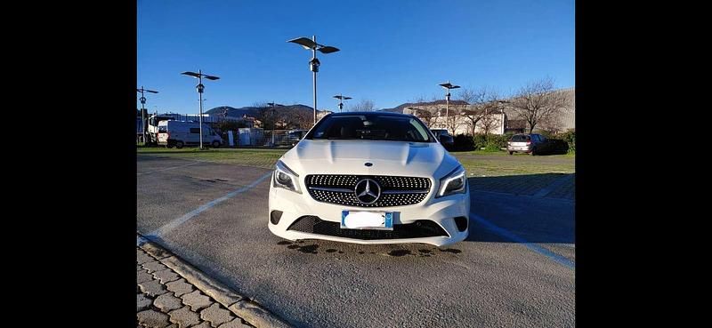 Usata Mercedes CLA200 Shooting Brake Executive 136 CV (100 kW) 2015 Station wagon