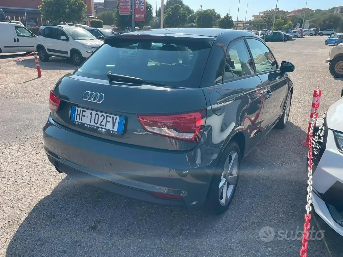 Usata Audi A1 S-Line 95 CV (69 kW) 2016 Grigio Utilitaria