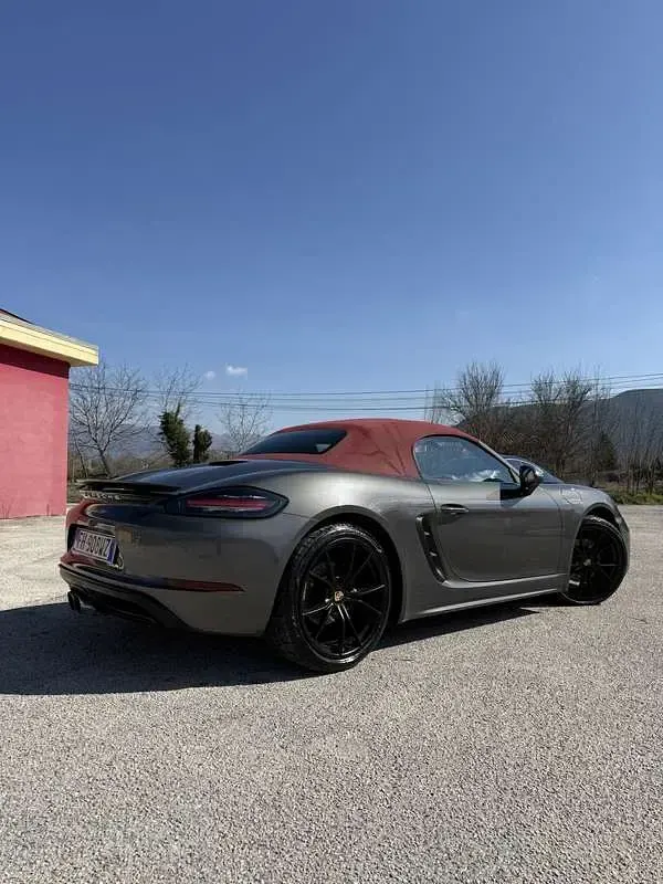 Usata Porsche 718 299 CV (219 kW) 2017