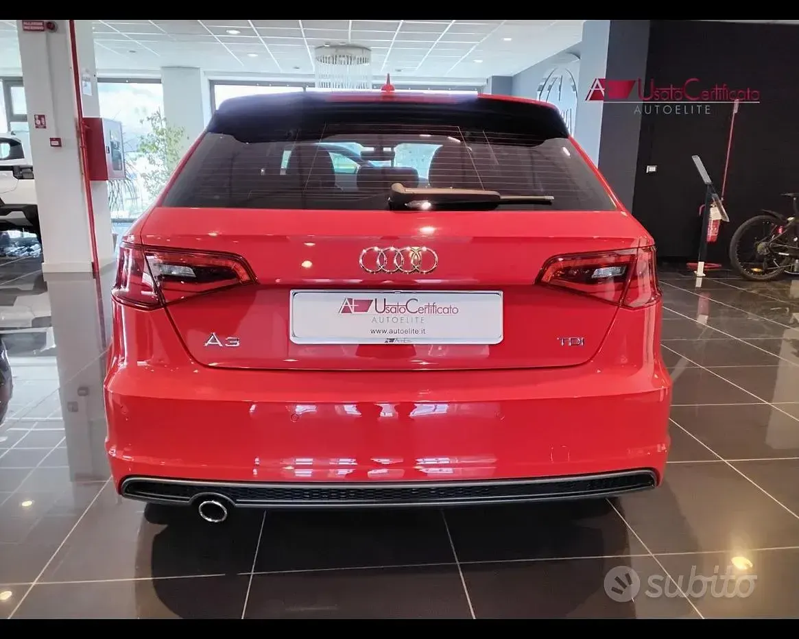 Usata Audi A3 S-Line 110 CV (80 kW) 2016 Rosso Berlina