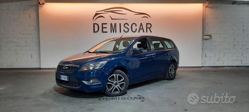 Usata Ford Focus 110 CV (80 kW) 2010 Blu Station wagon