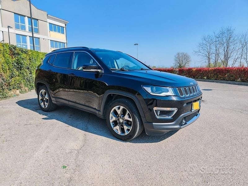 Usata Jeep Compass Limited 120 CV (88 kW) 2018 Nero SUV