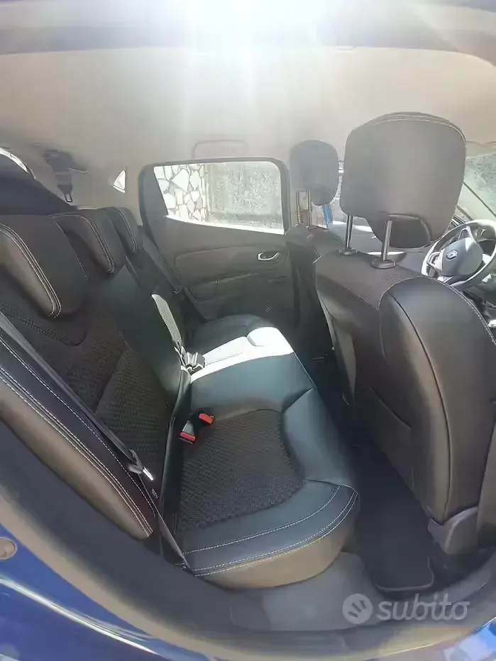 Usata Renault Clio IV Zen 76 CV (55 kW) 2019 Blu/azzurro Berlina