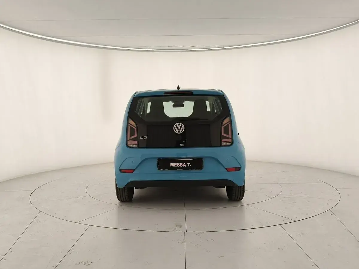 Usata VW up! Highline 75 CV (55 kW) 2018 Blu/azzurro Utilitaria