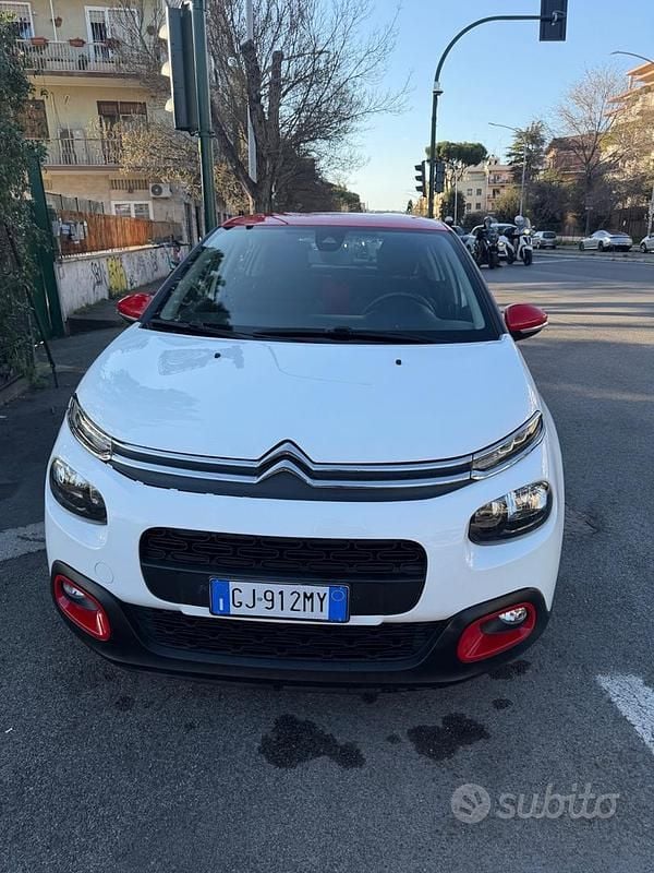Usata Citroën C3 Shine 83 CV (61 kW) 2019 Bianco Utilitaria