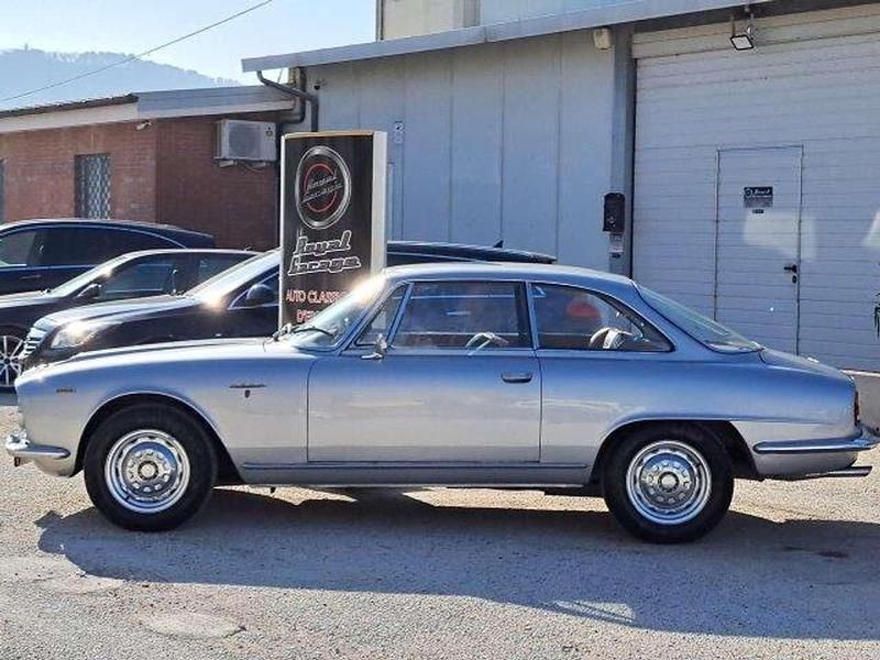 Usata Alfa Romeo 2600 Sprint 145 CV (106 kW) 1962 Argento Coupé