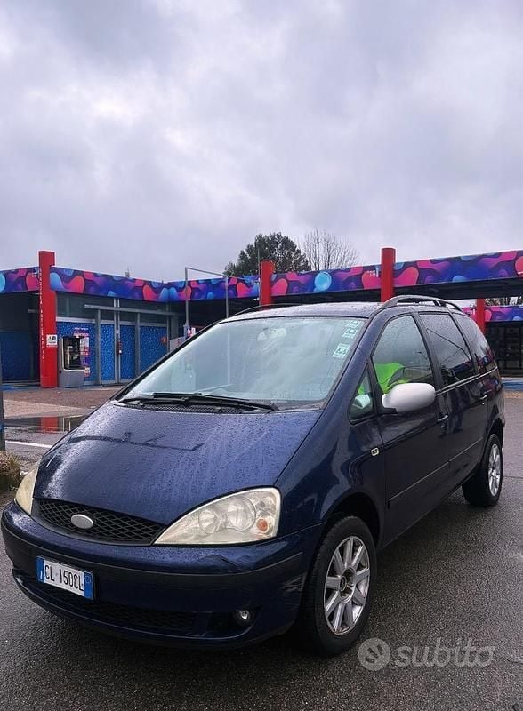Usata Ford Galaxy 131 CV (96 kW) 2004 Blu Monovolume