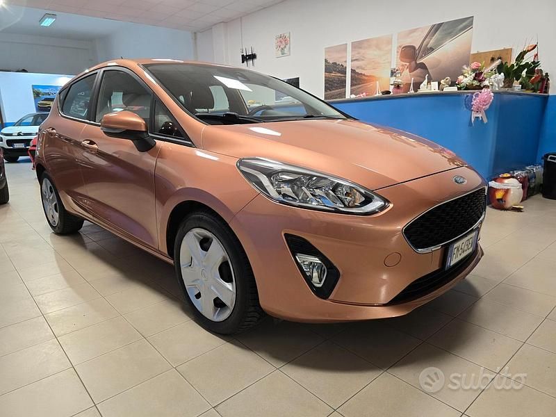 Begagnad Ford Fiesta 85 HK (62 kW) 2018 Brun Halvkombi