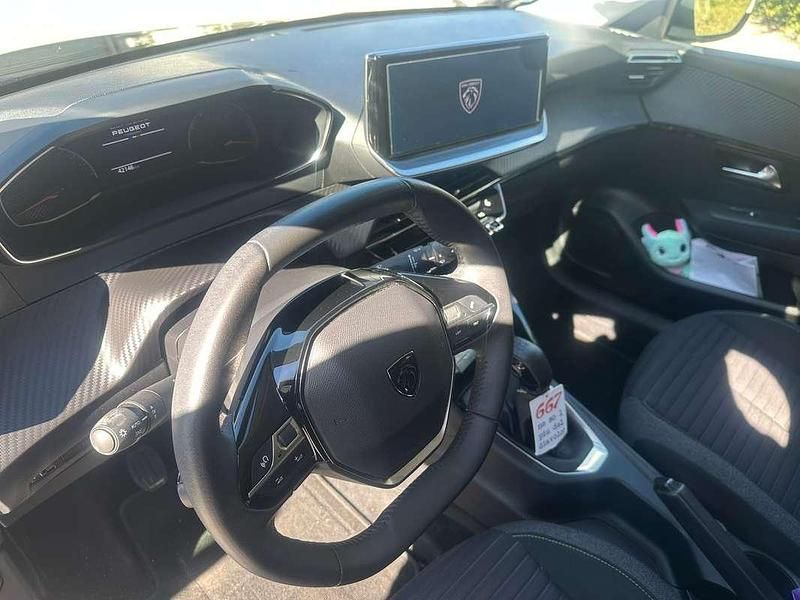 Usata Peugeot 208 Active 75 CV (55 kW) 2024 Nero Utilitaria