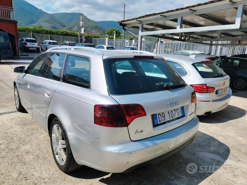 Usata Audi A4 Ambiente 140 CV (102 kW) 2006 Argento Station wagon