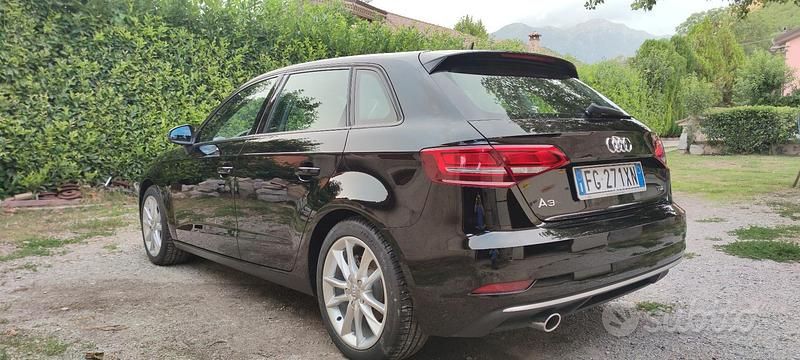 Usata Audi A3 Design 110 CV (80 kW) 2016 Nero Berlina