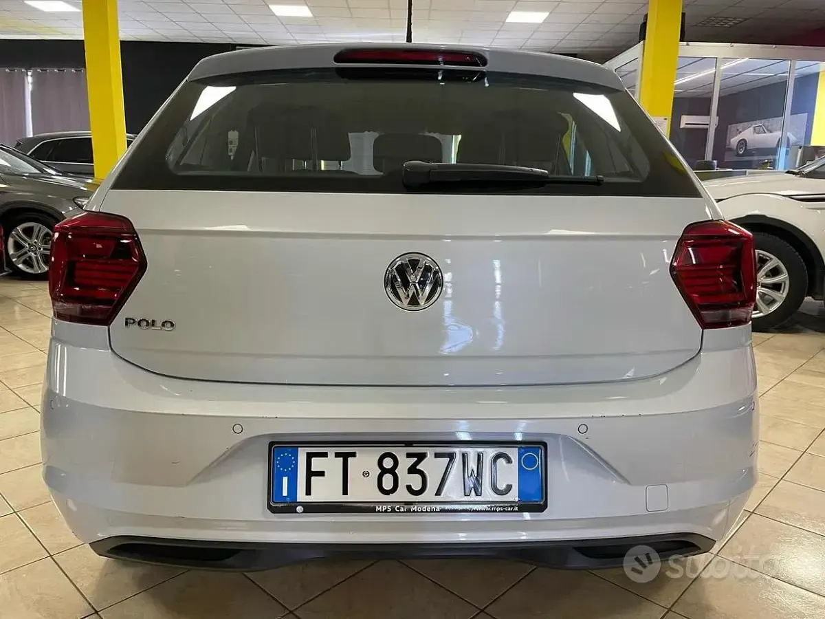 Usata VW Polo 80 CV (58 kW) 2019 Grigio Utilitaria