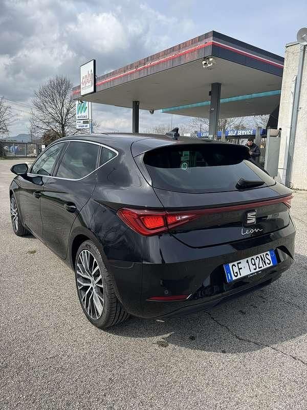 Usata Seat Leon FR 150 CV (110 kW) 2021 Berlina