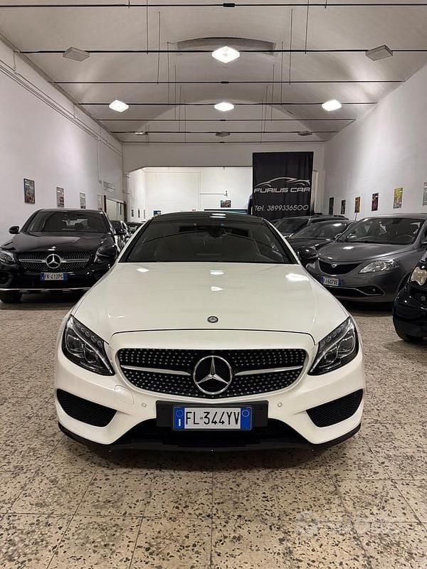Usata Mercedes C300 244 CV (179 kW) 2017 Bianco Coupé