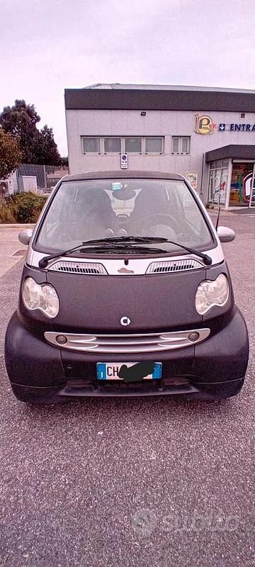 Usata Smart ForTwo Coupé 61 CV (44 kW) 2003 Bianco Coupé
