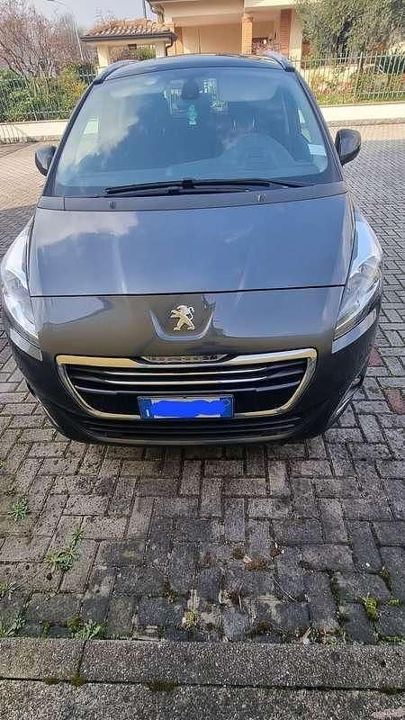 Usata Peugeot 5008 Allure 163 CV (119 kW) 2015 Monovolume