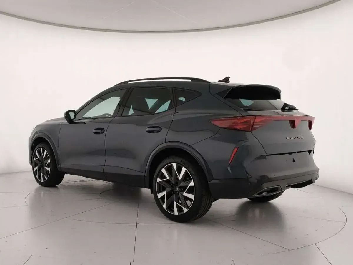 Nouvelle Cupra Formentor 150 ch (110 kW) 2026 Bleue SUV