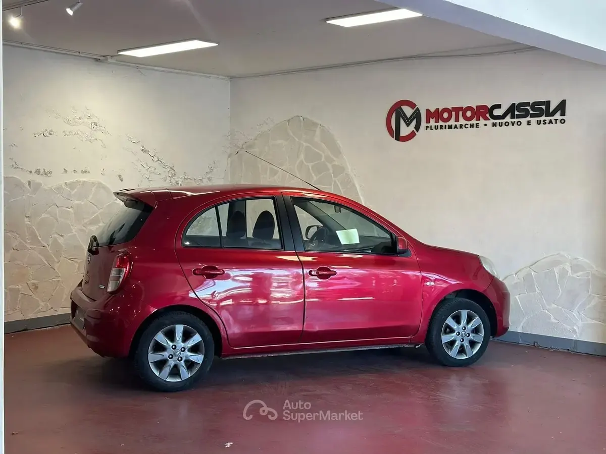 Usata Nissan Micra 80 CV (58 kW) 2013 Rosso Utilitaria