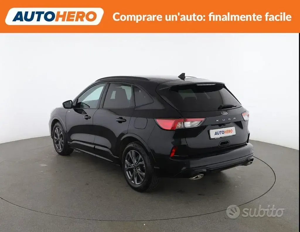 Usata Ford Kuga ST-Line 150 CV (110 kW) 2024 Nero SUV