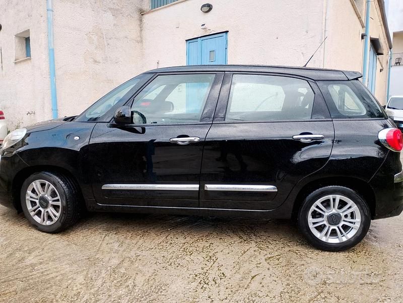 Usata Fiat 500L 120 CV (88 kW) 2017 Nero Monovolume