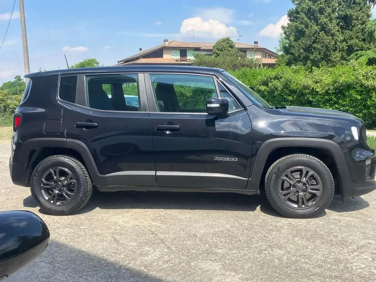 Usata Jeep Renegade Limited 150 CV (110 kW) 2021 Nero SUV