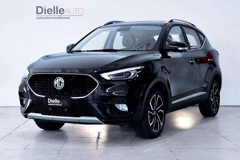 Usata MG ZS Luxury 106 CV (77 kW) 2023 Nero / pebble black met. SUV
