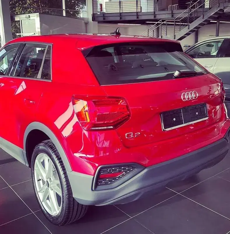 Usata Audi Q2 Admired 116 CV (85 kW) 2022 Rosso SUV