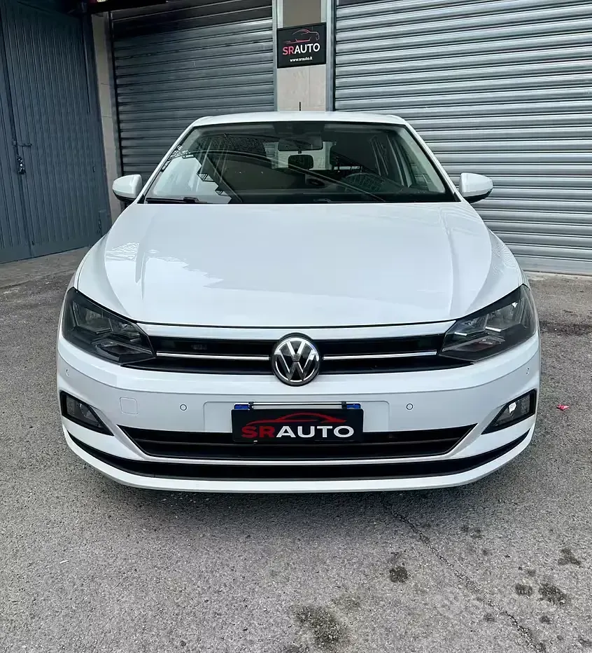 Usata VW Polo Comfortline 95 CV (69 kW) 2019 Bianco Utilitaria