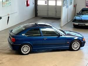 Usata BMW 323 Compact M Sport 170 CV (125 kW) 1998 Blu Utilitaria