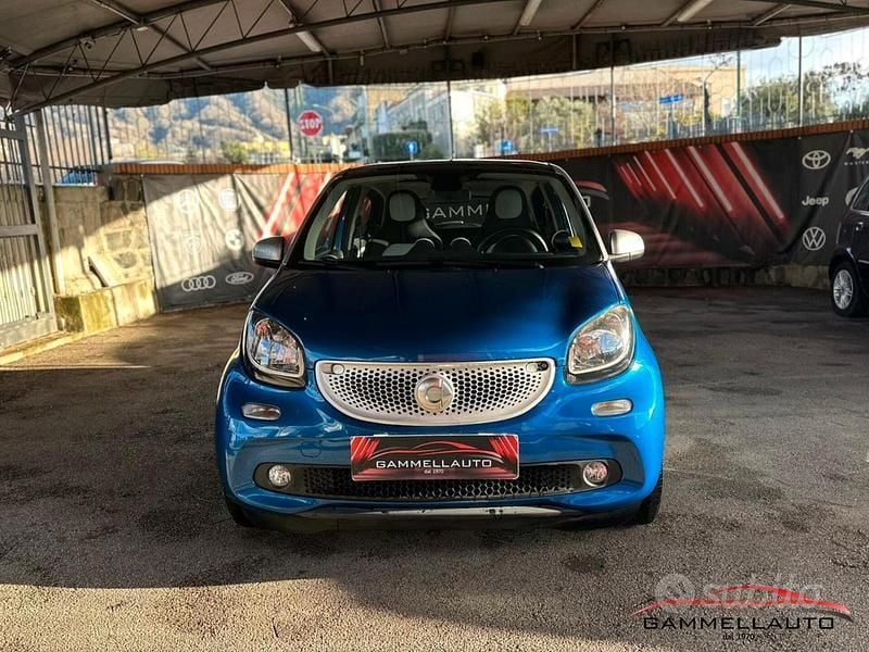 Blu Usata 2014 Smart ForFour Passion Utilitaria | 7890 € (Buon prezzo) - Immagine 1/4