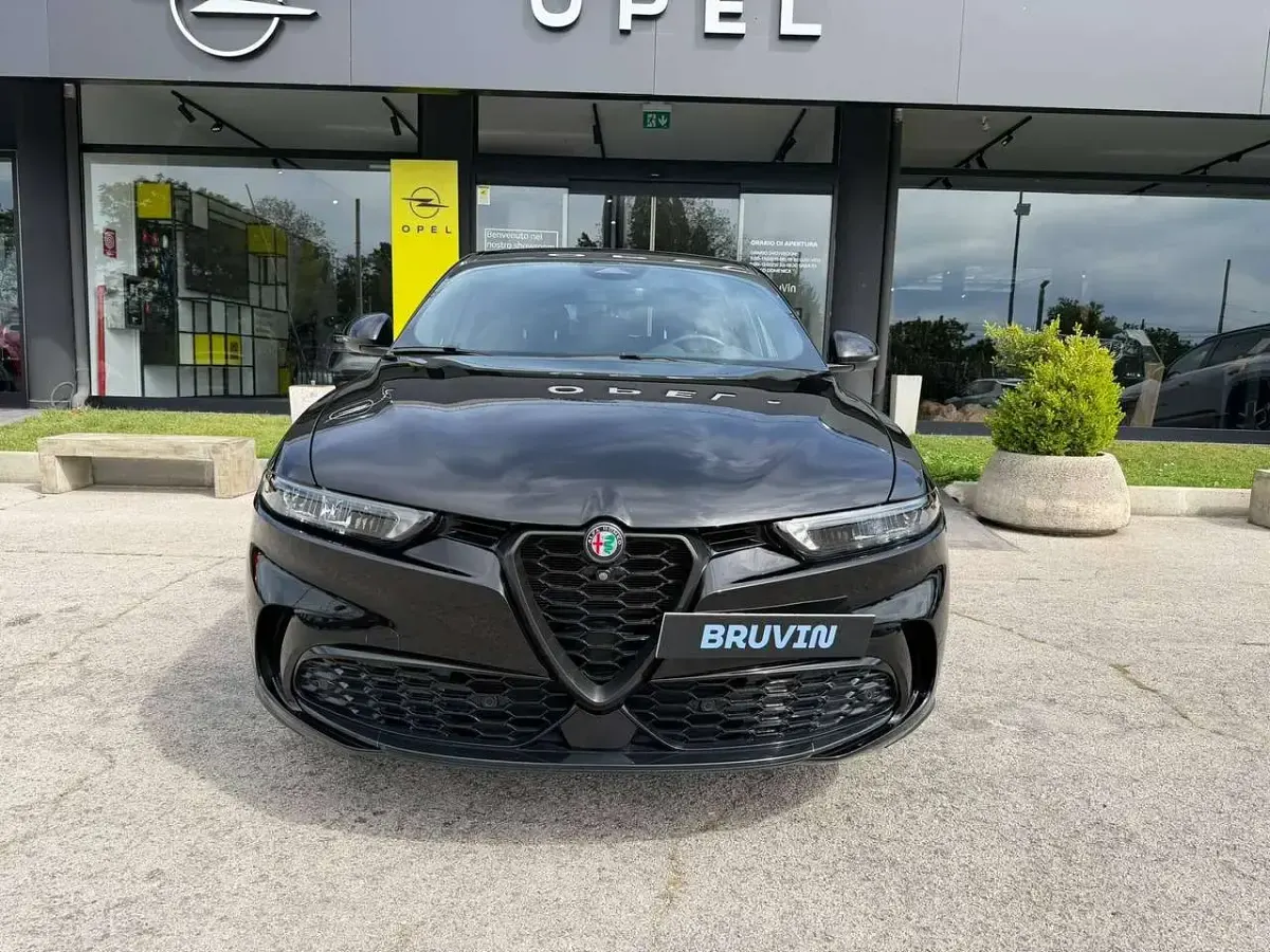 Usata Alfa Romeo Tonale Sprint 131 CV (96 kW) 2023 Nero SUV