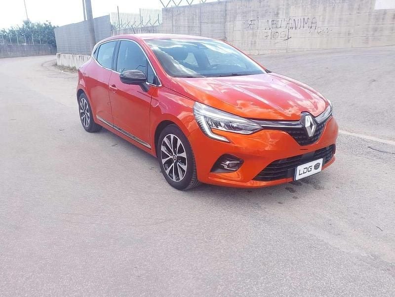 Usata Renault Clio V Edition One 101 CV (74 kW) 2020 Other Berlina