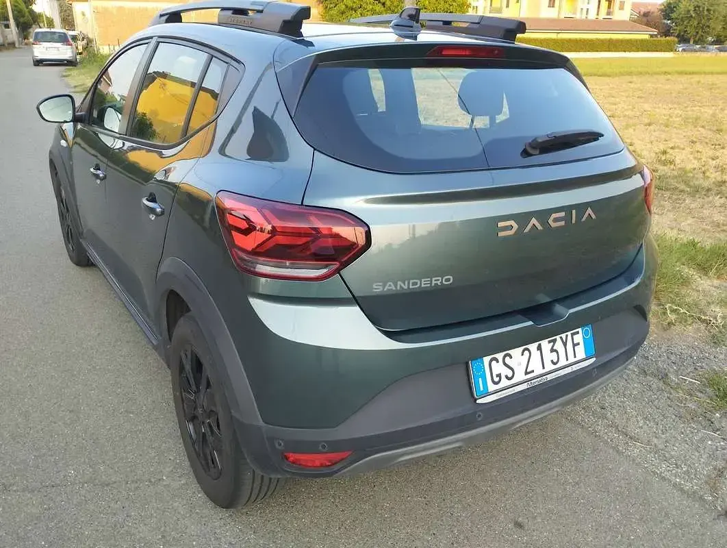 Usata Dacia Sandero Extreme 101 CV (74 kW) 2024 Verde Berlina