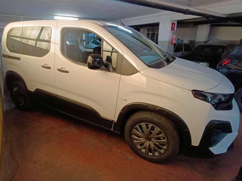Bianco Nuova 2025 Peugeot Rifter Allure Monovolume | 25.590 € (Buon prezzo) - Immagine 1/4