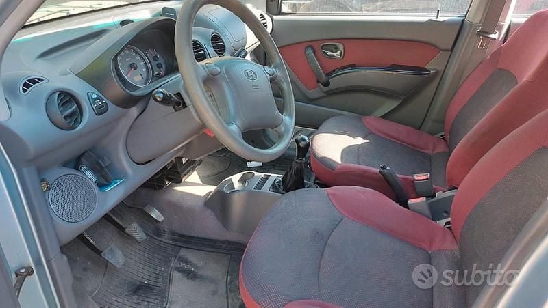 Usata Hyundai Atos Prime 59 CV (43 kW) 2007 Grigio Utilitaria